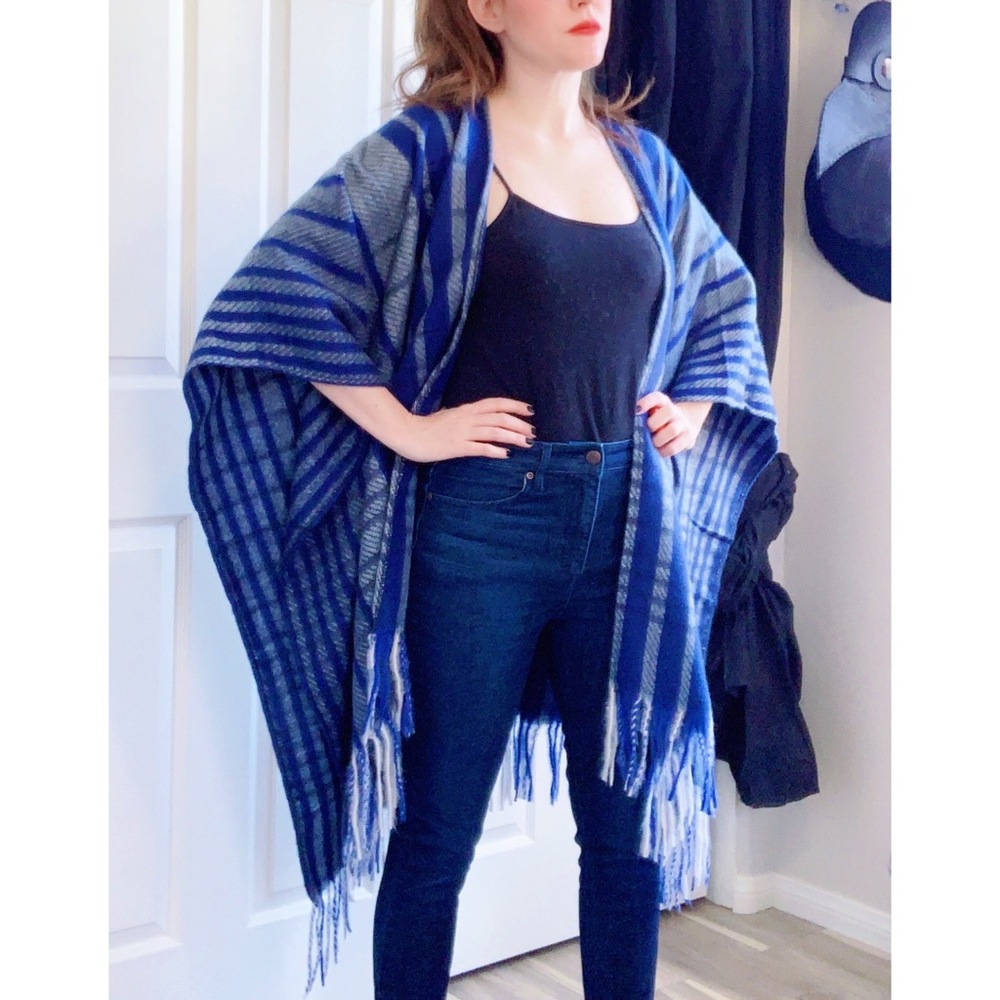 Woolrich Blue Plaid Shawl Poncho